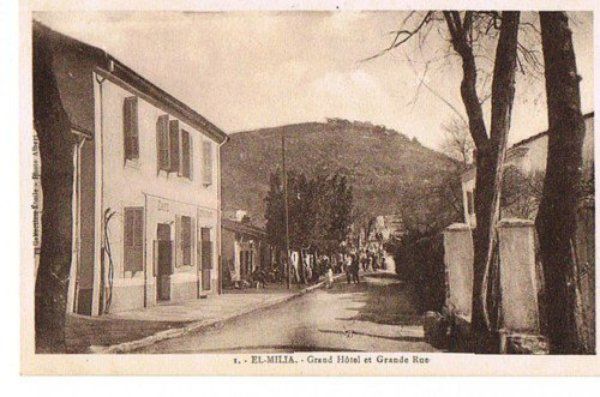 LA RUE ZIGHOUD YOUCEF